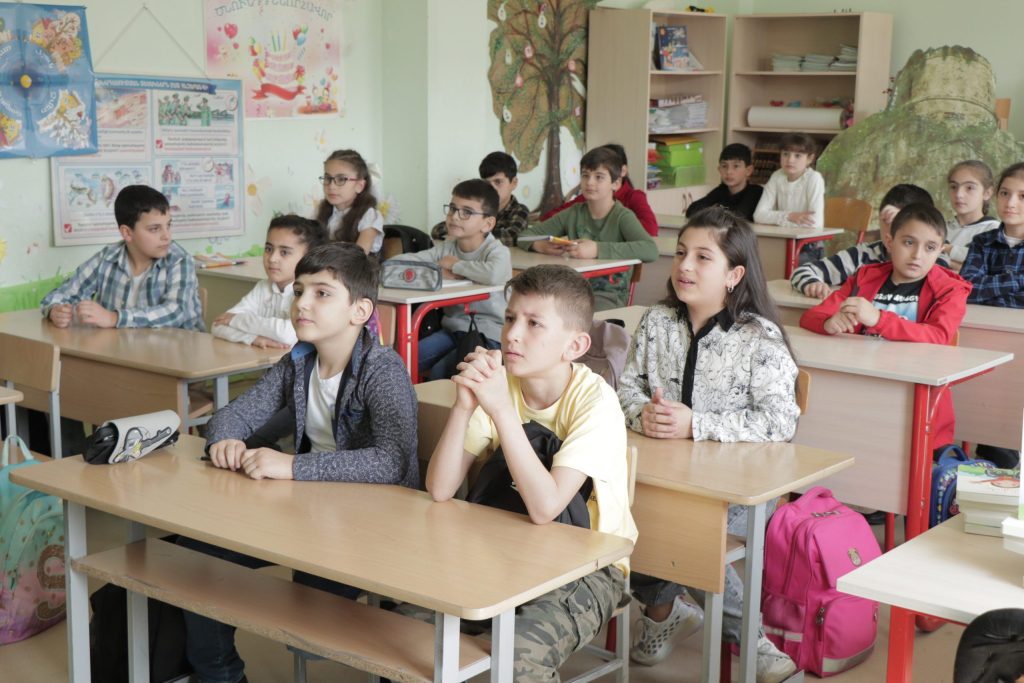 DIFFERENT STORIES Picture Books – Visit to Gyumri School N23 and LOFT Gyumri