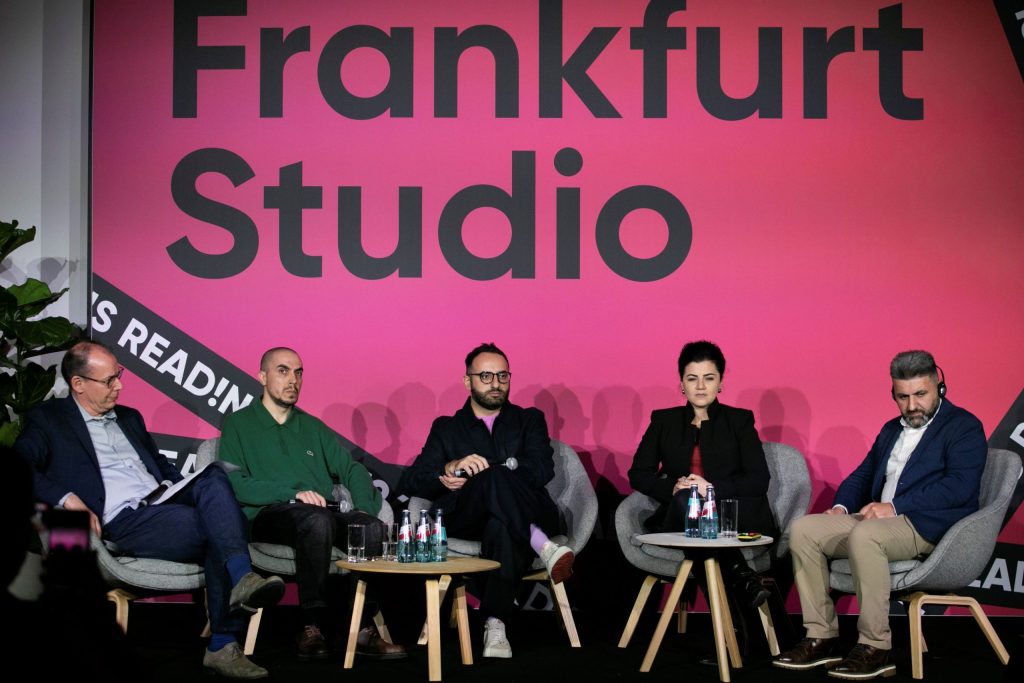 Panel discussion “Looking for a Place – Armenian Literature in Europe” at the Frankfurt Buchmesse studio stage (Video)